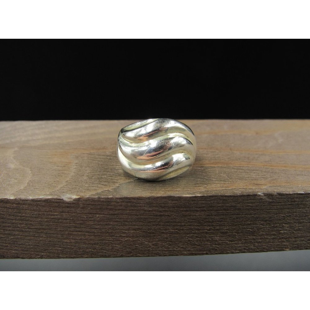 Size 6 Sterling Silver Triple Wave Dome Band Ring Vintage Statement Engagement